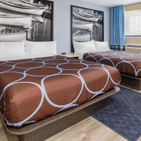 Super 8 By Wyndham Lindenhurst Extérieur photo
