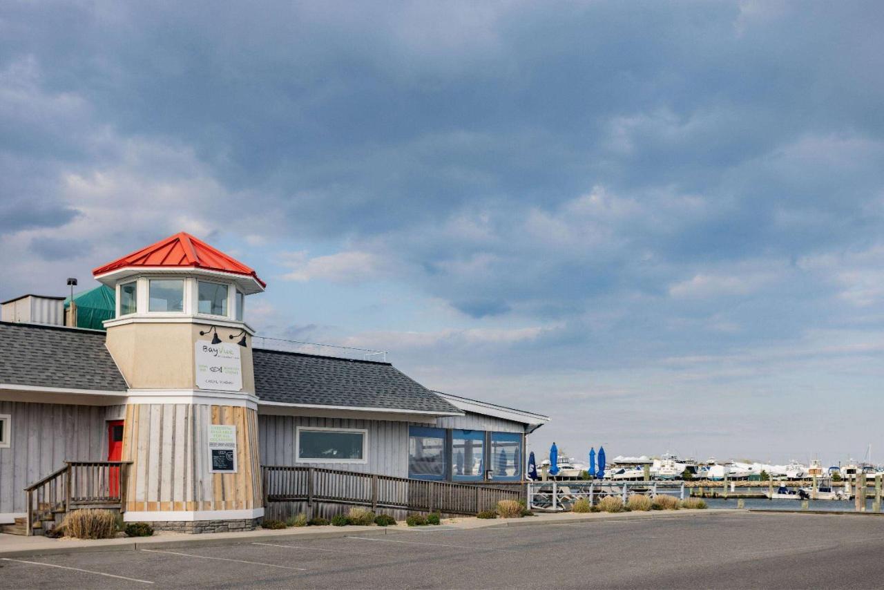 Super 8 By Wyndham Lindenhurst Extérieur photo